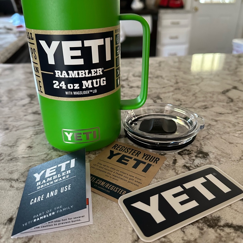 Yeti Rambler 24 oz Canopy Green
